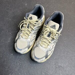 Bad bunny x adidas response CL cream white